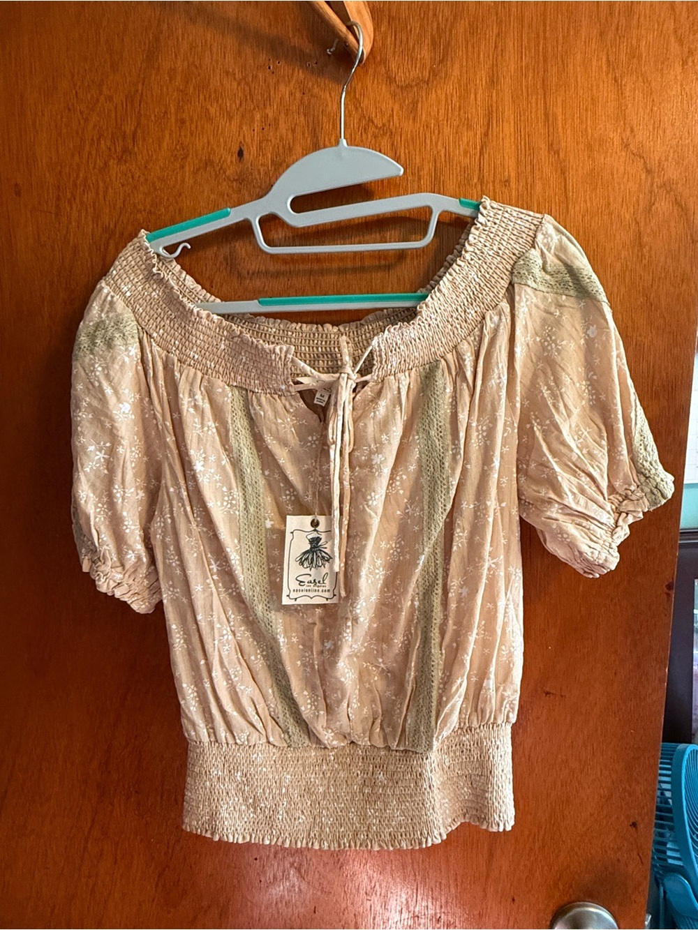 easel Floral Tan and Cream Boho Peasant Top